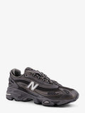 1000 low-top mesh sneakers 2