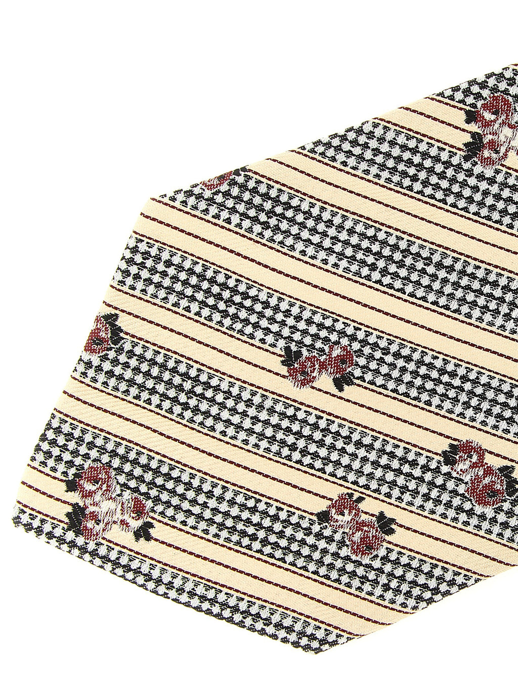 '102' tie 3