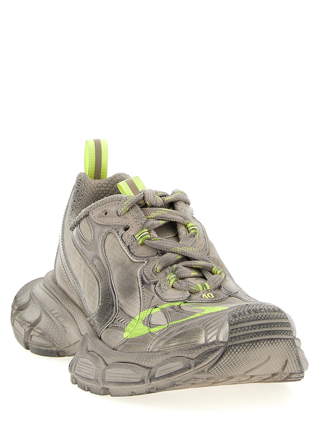 '3XL' sneakers 2
