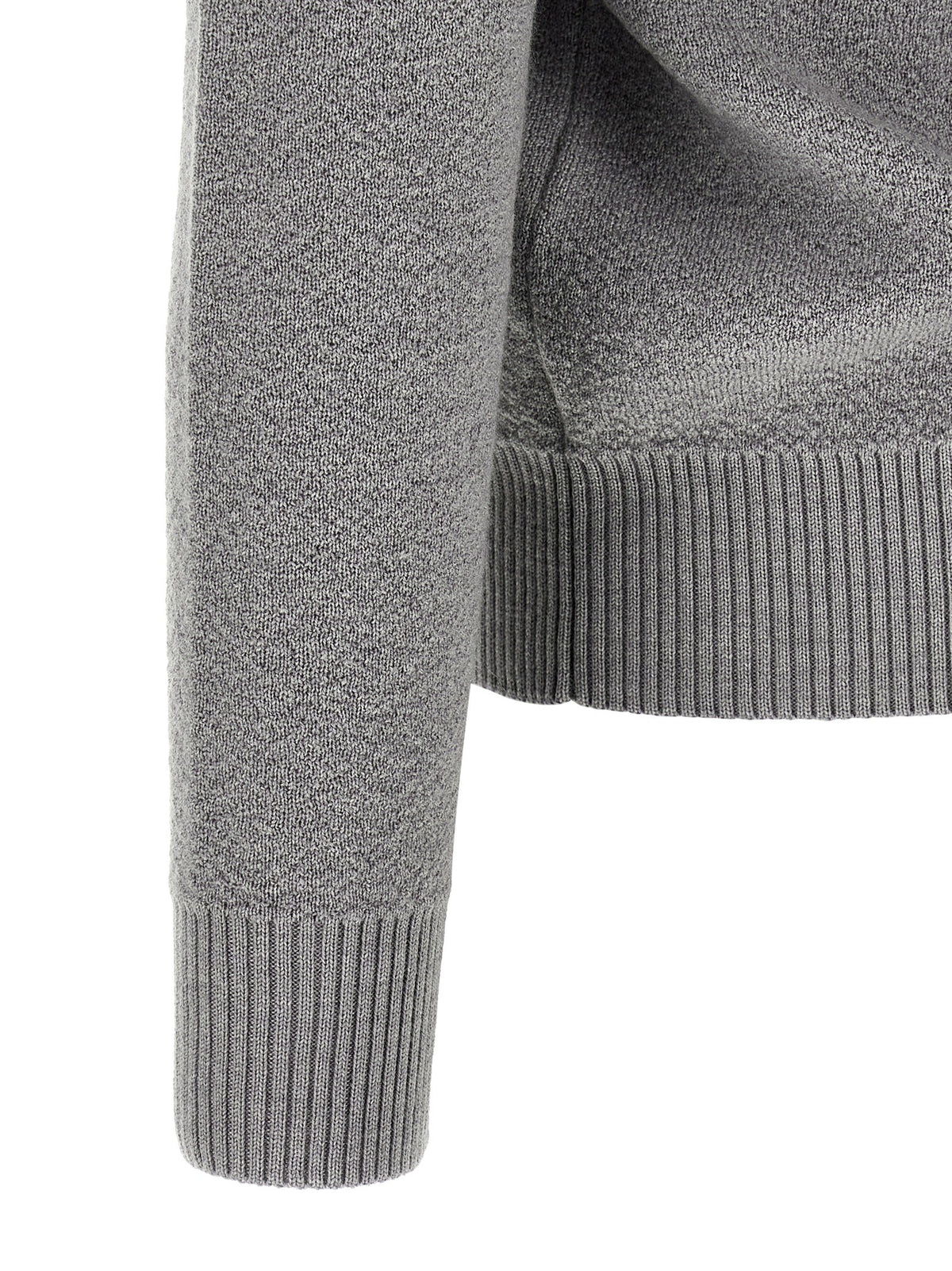 '5100011' sweater 4