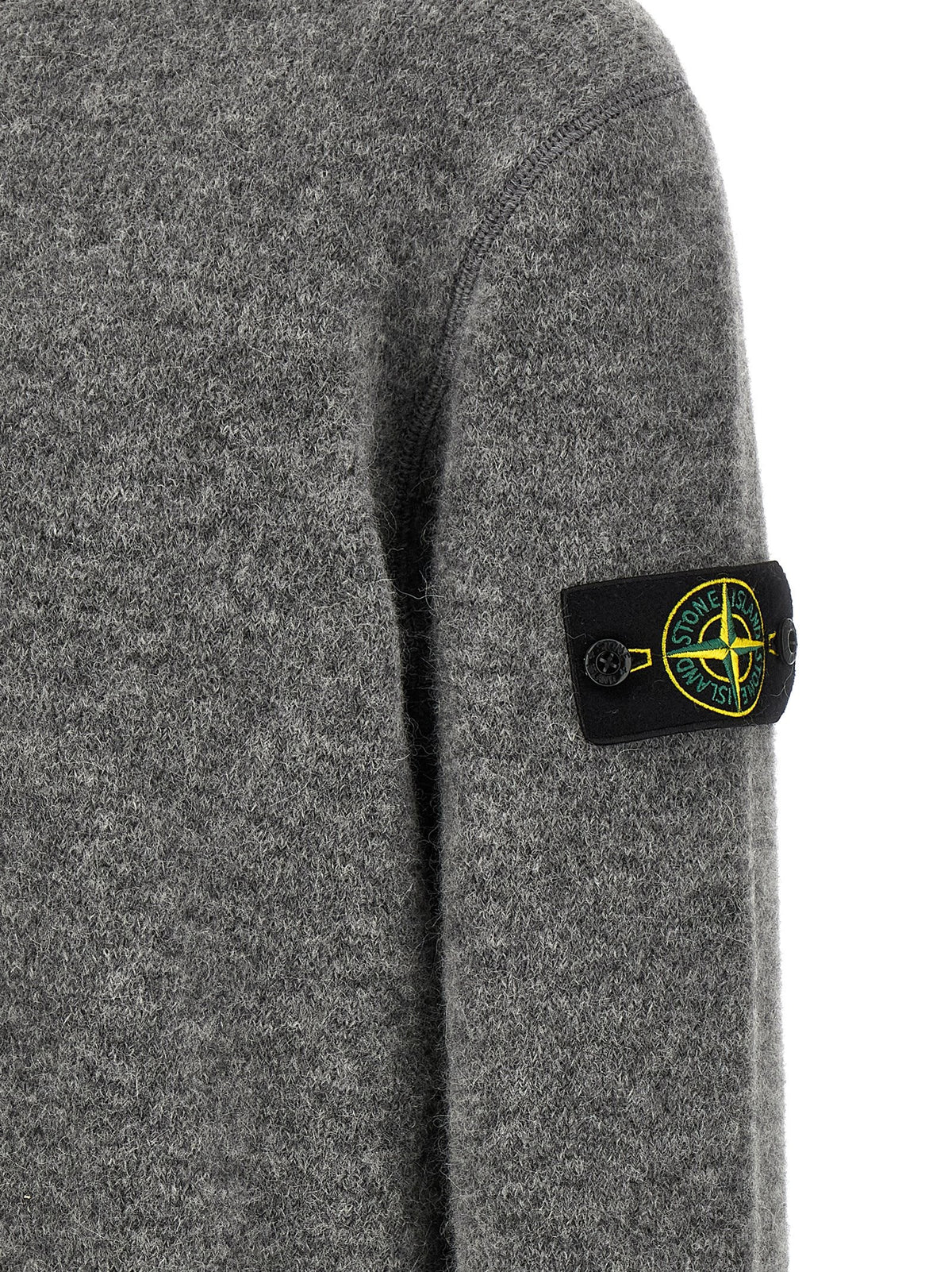 '5100050' crew neck sweater with logo badge 4