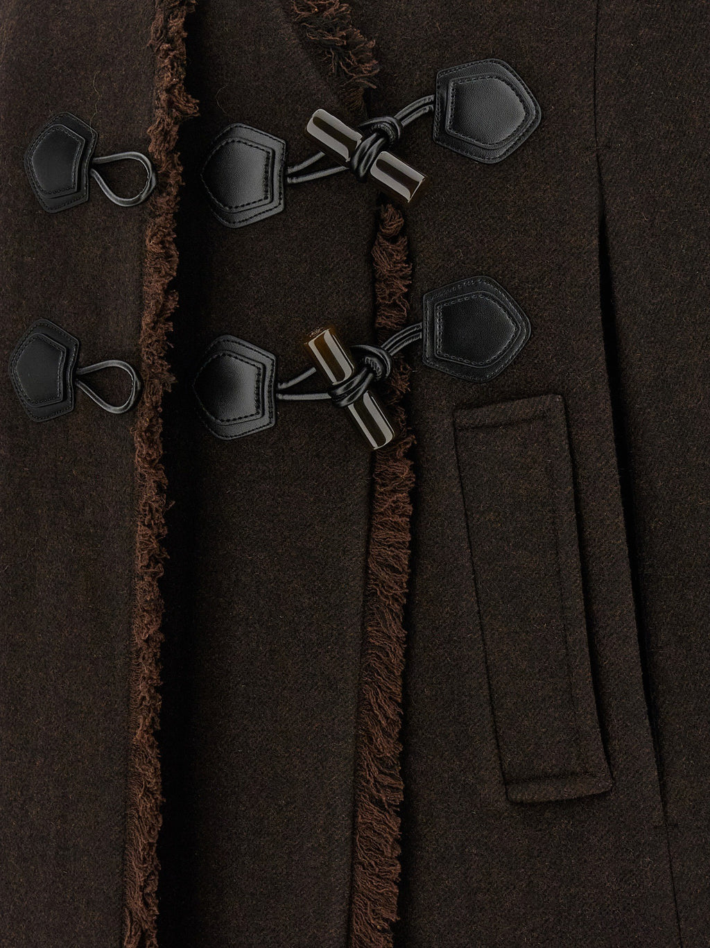 Alamari cape 4