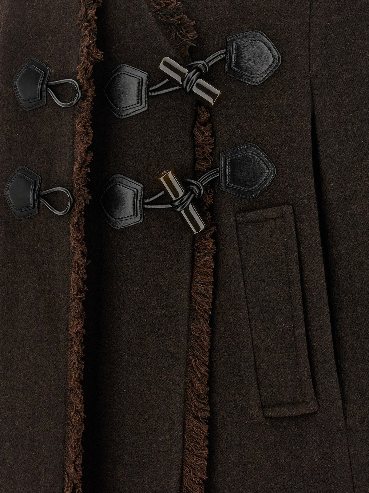 Alamari cape 4