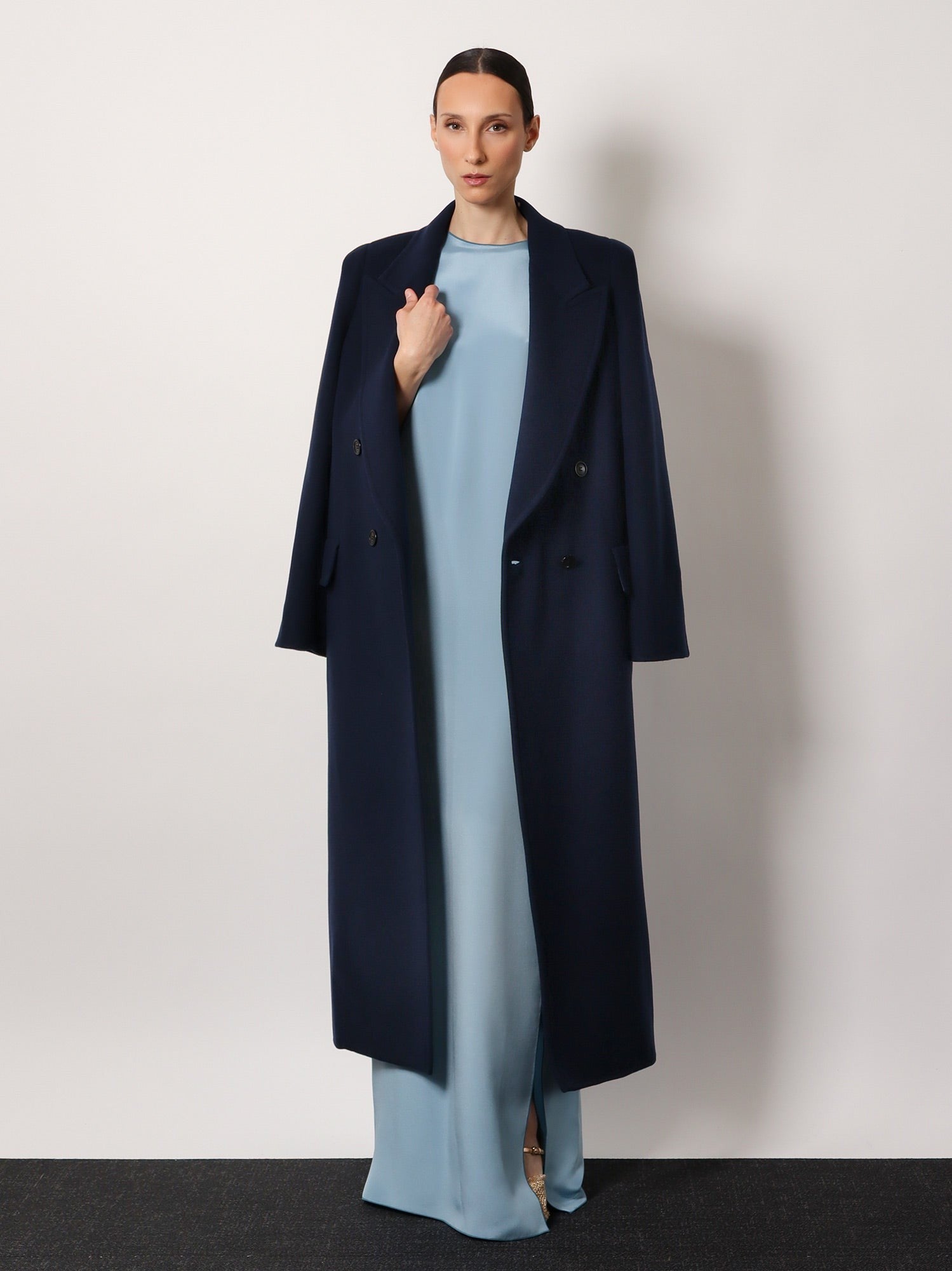 Albania 1234 Max Mara sfilata virgin wool and cashmere coat 2