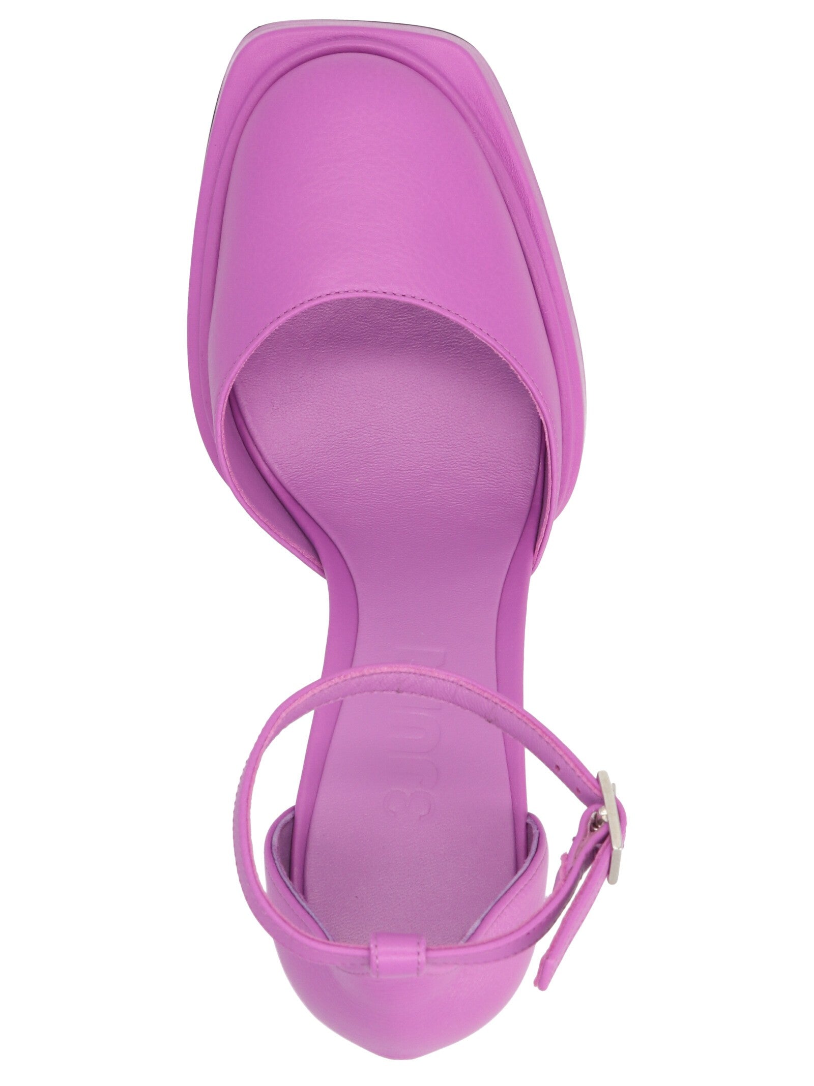 'Ambra’ pumps 3