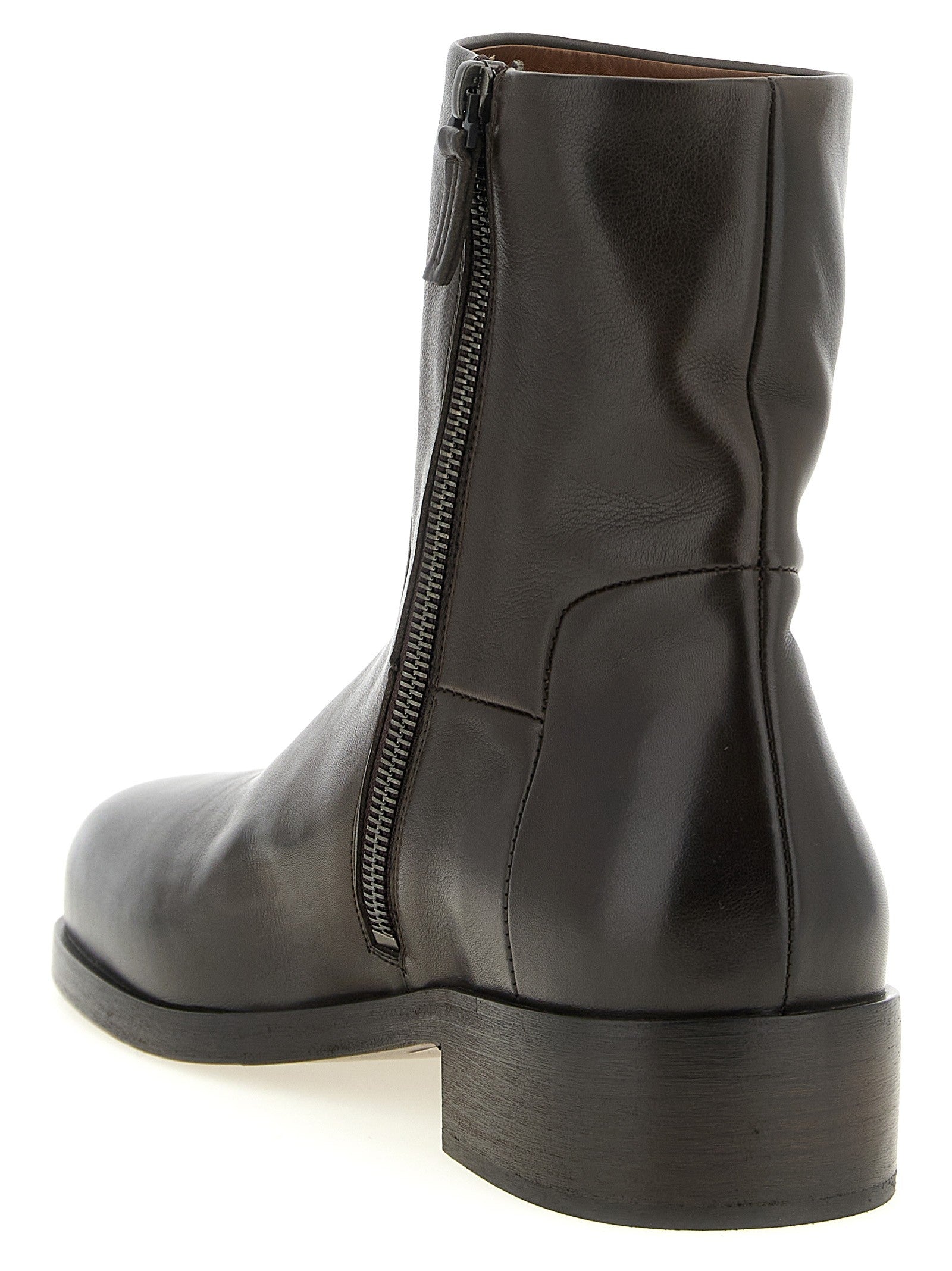 Ankle boots with zip 3