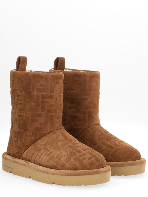 "APRES CHIC" BOOT 2