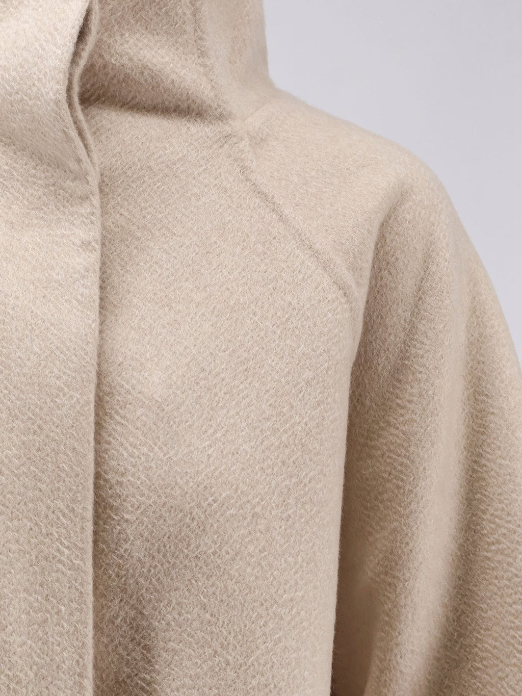 Asymmetrical cashmere coat 3