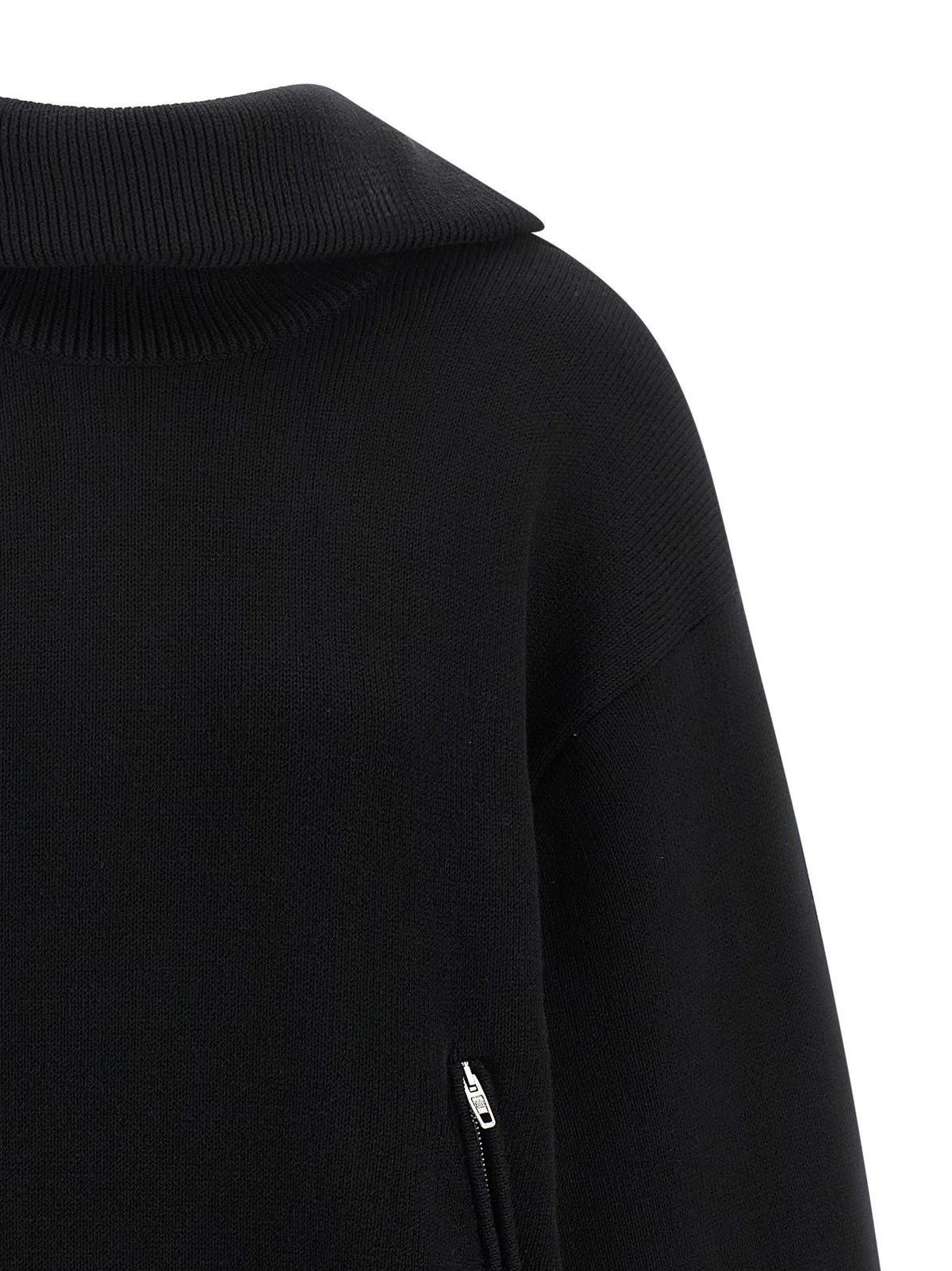 'Back-to-Front' sweater 3