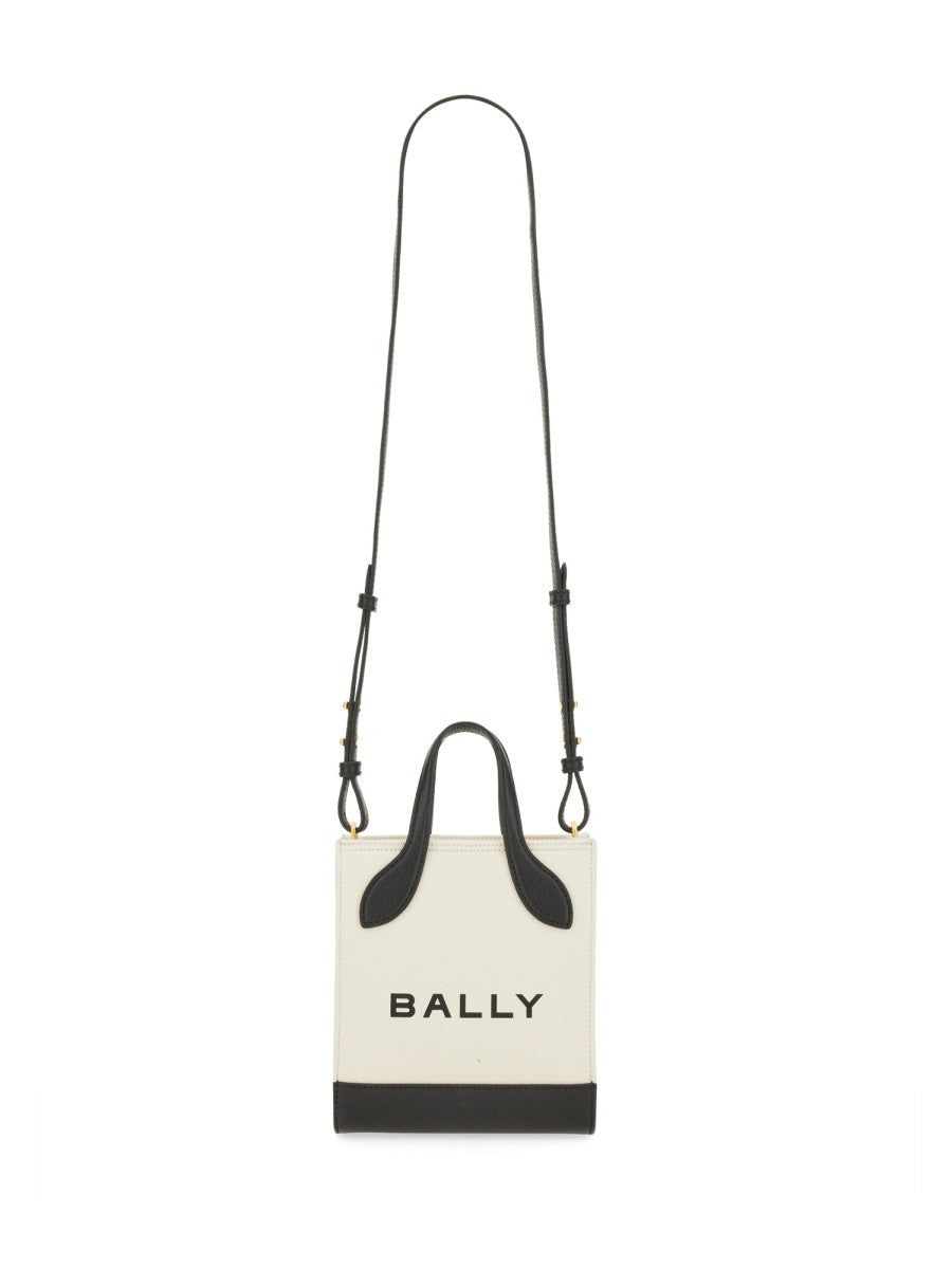 BAG WITH LOGO 2