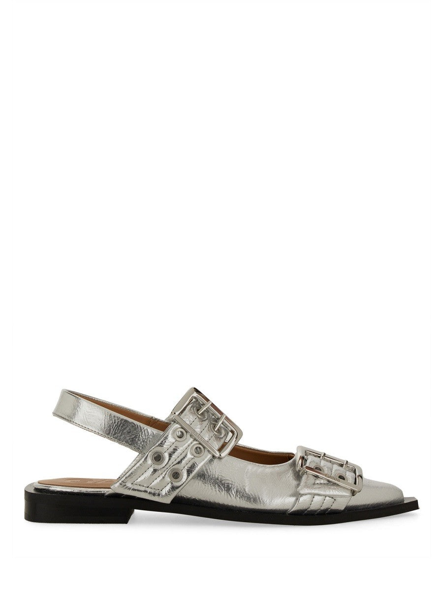 BALLERINA WITH BUCKLE