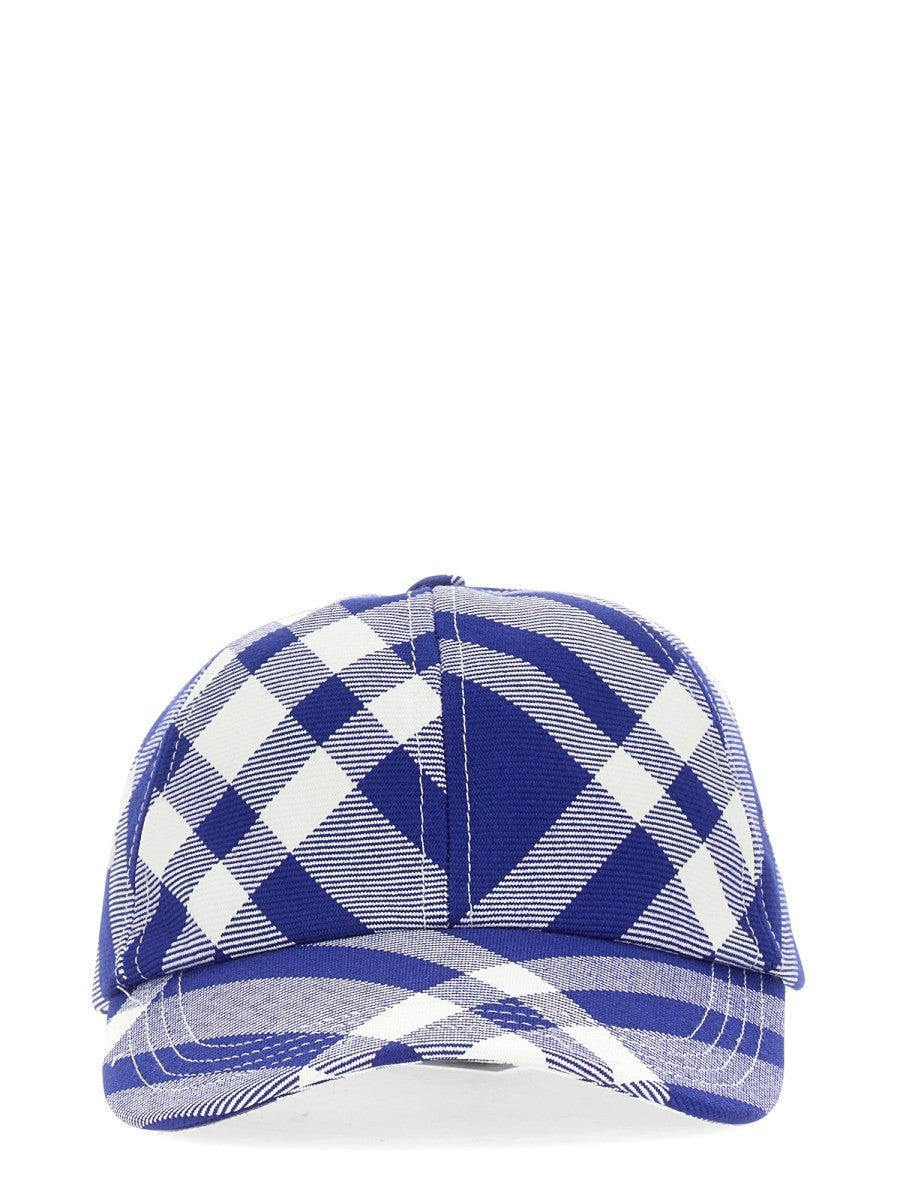 BASEBALL CAP WITH TARTAN PATTERN