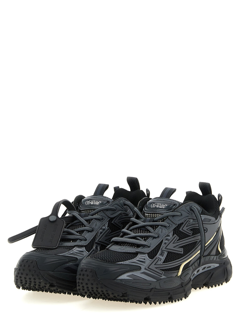 'Be right back' sneakers 2