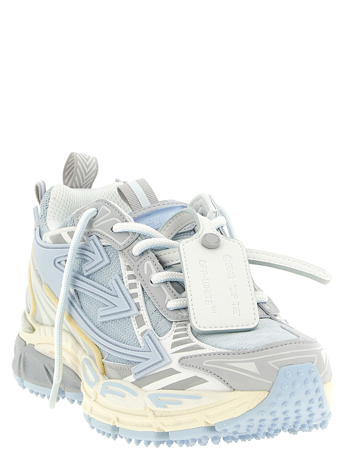'Be Right Back' sneakers 3