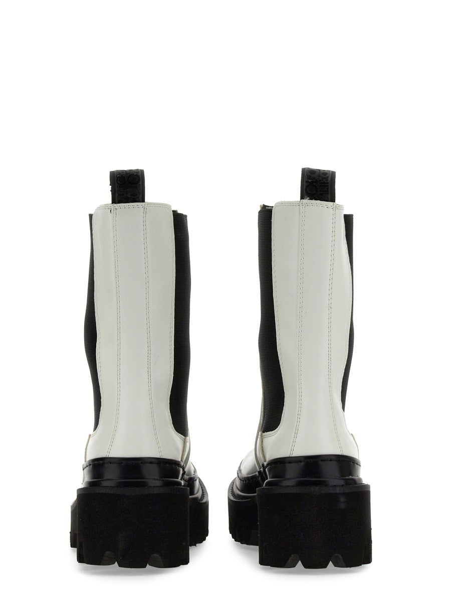 BEATLE BOOT 3