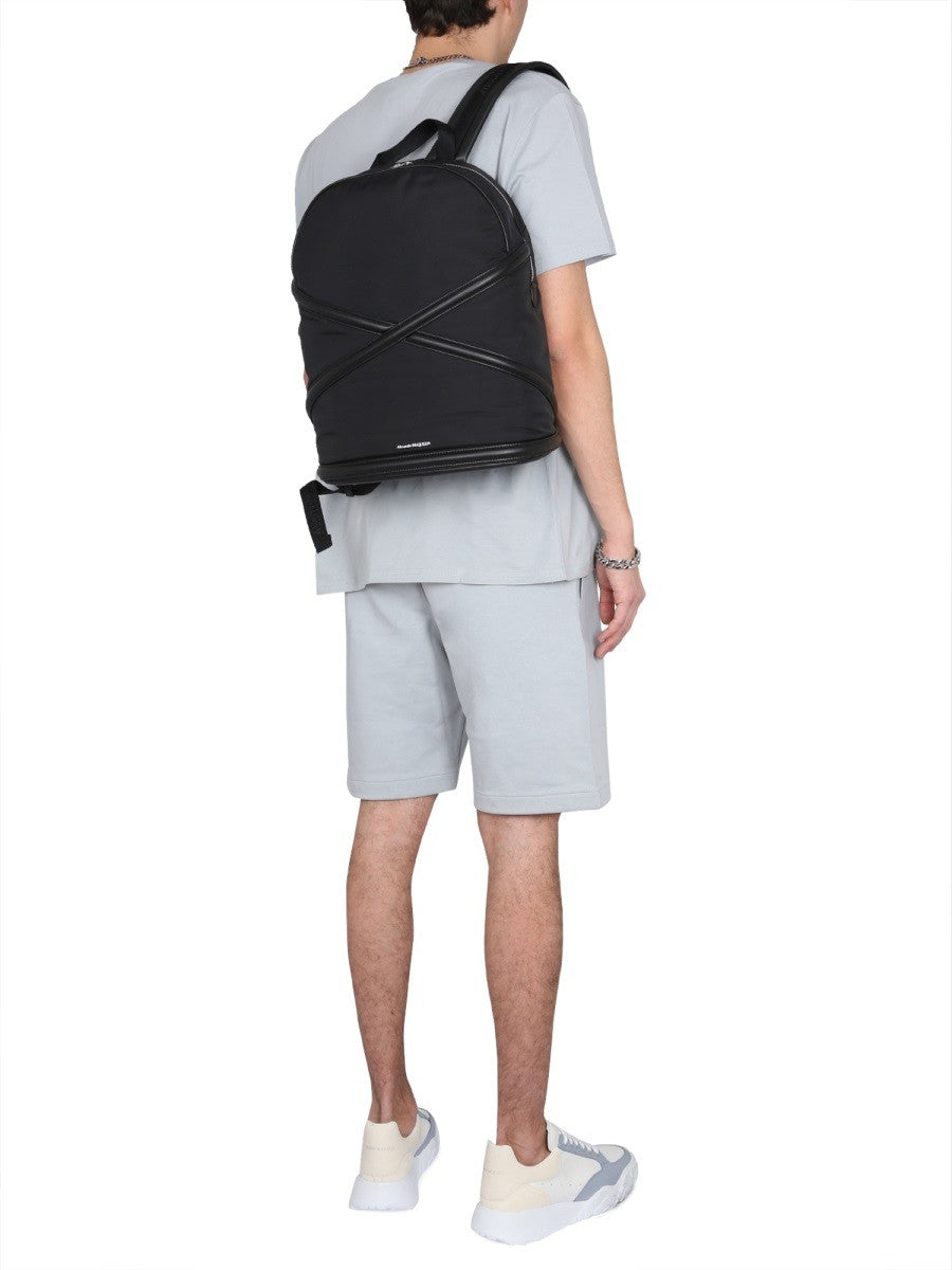 BERMUDA SHORTS WITH GRAFFITI LOGO PRINT 2