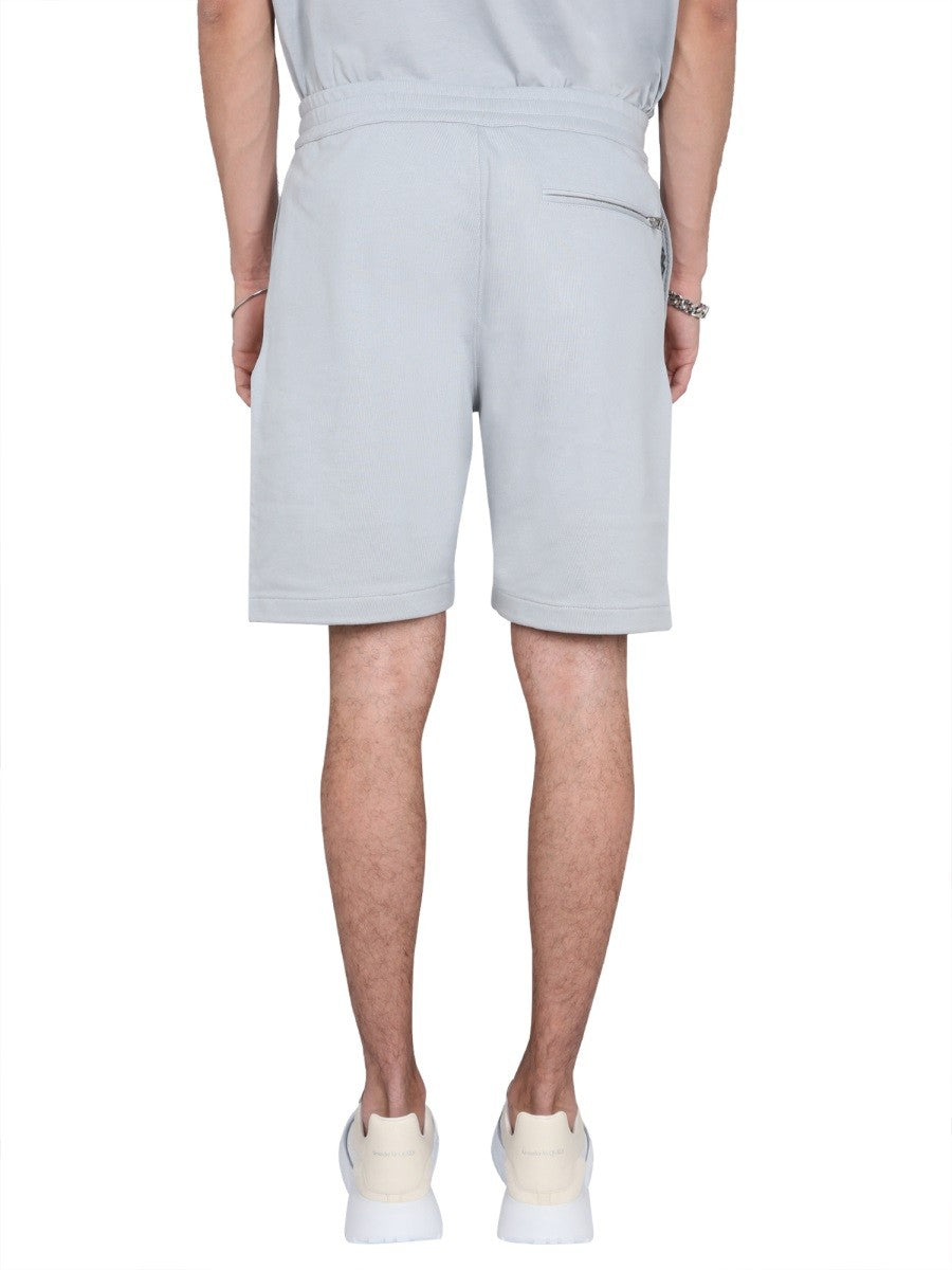 BERMUDA SHORTS WITH GRAFFITI LOGO PRINT 4