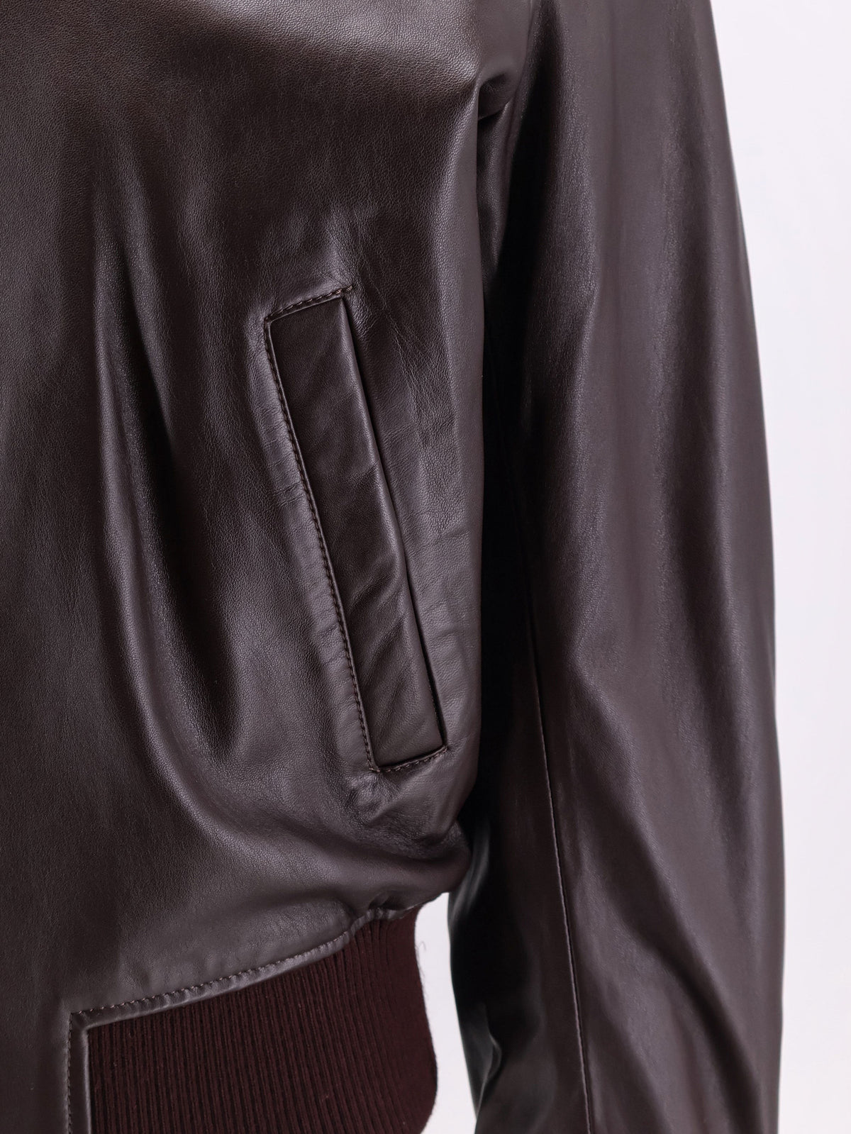 Bordeaux leather jacket with zip 3