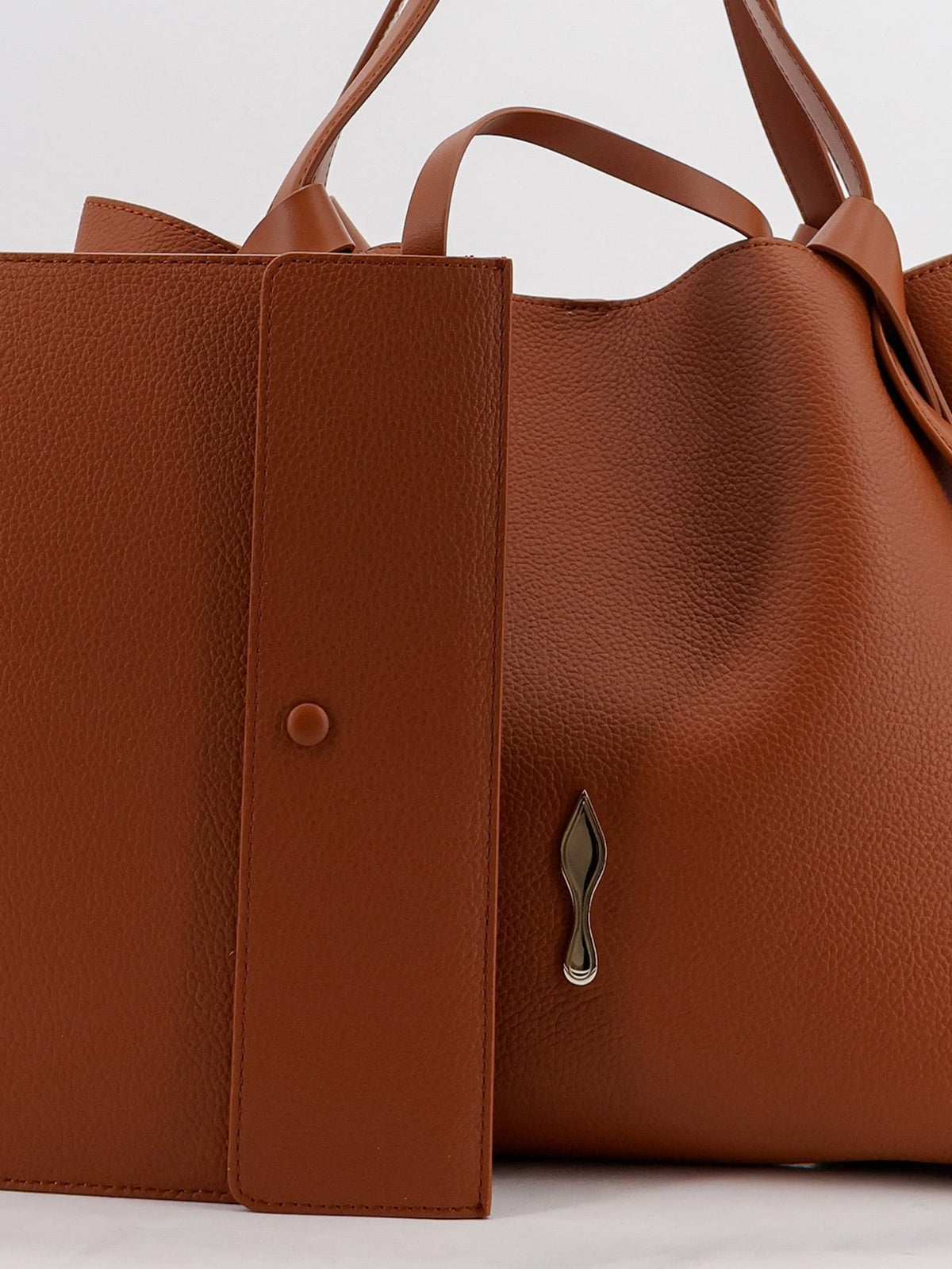 Borsa a spalla Bettina Small in pelle 4