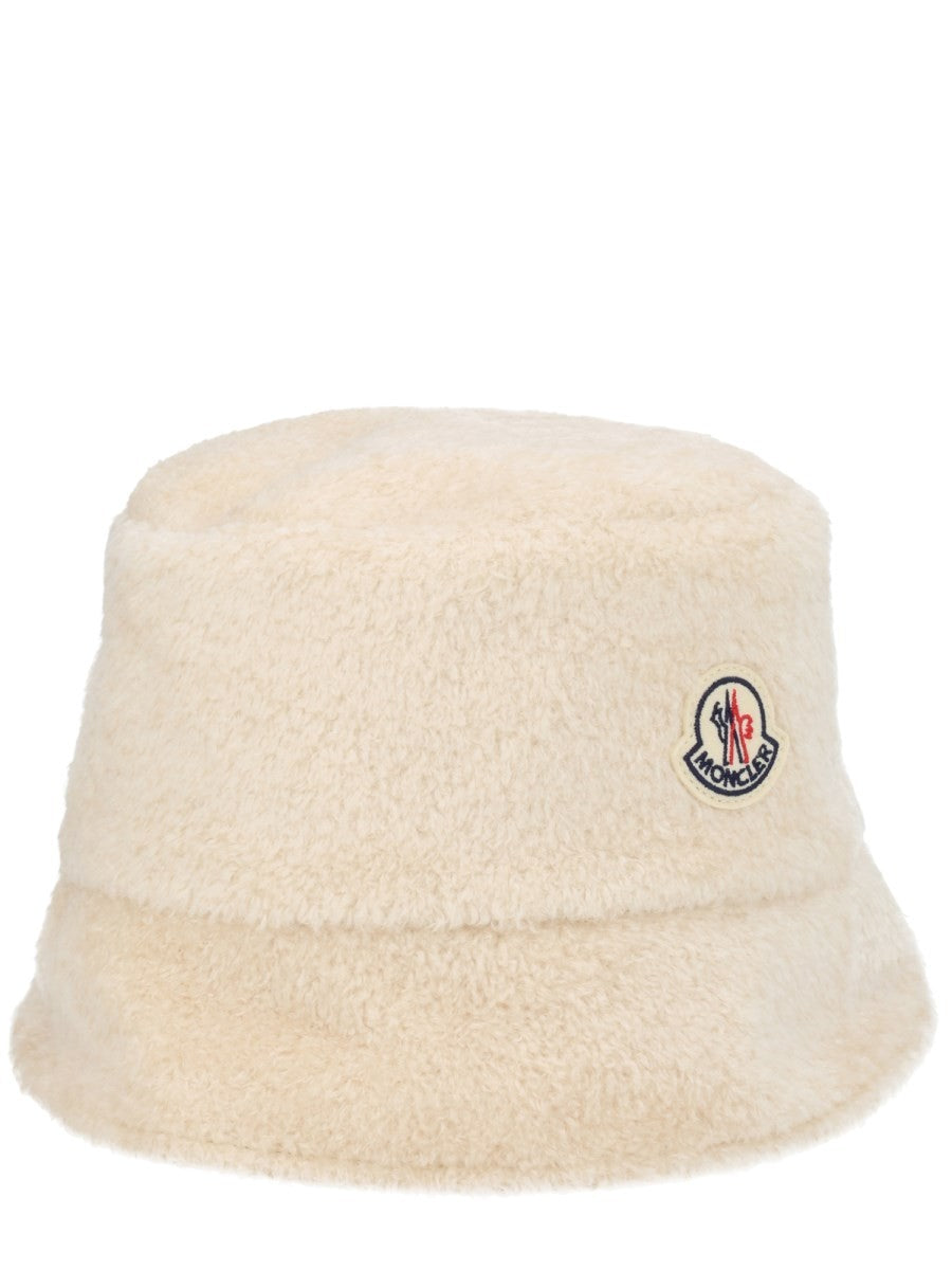 "BUCKET" HAT TEDDY EFFECT 3