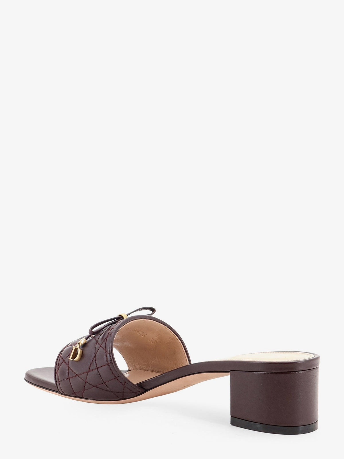 Cannage sandal with lambskin heel 3