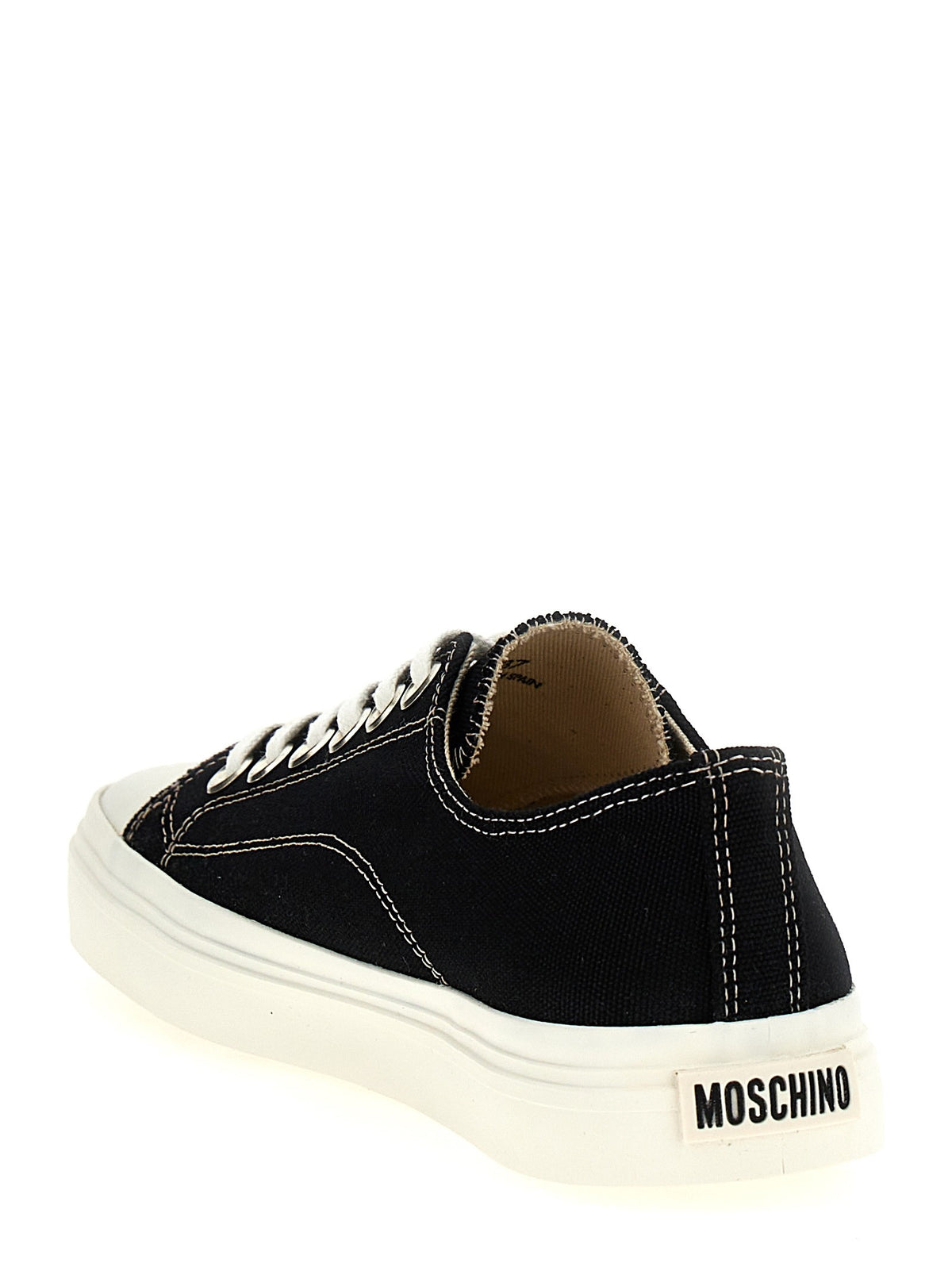 Canvas sneakers 3