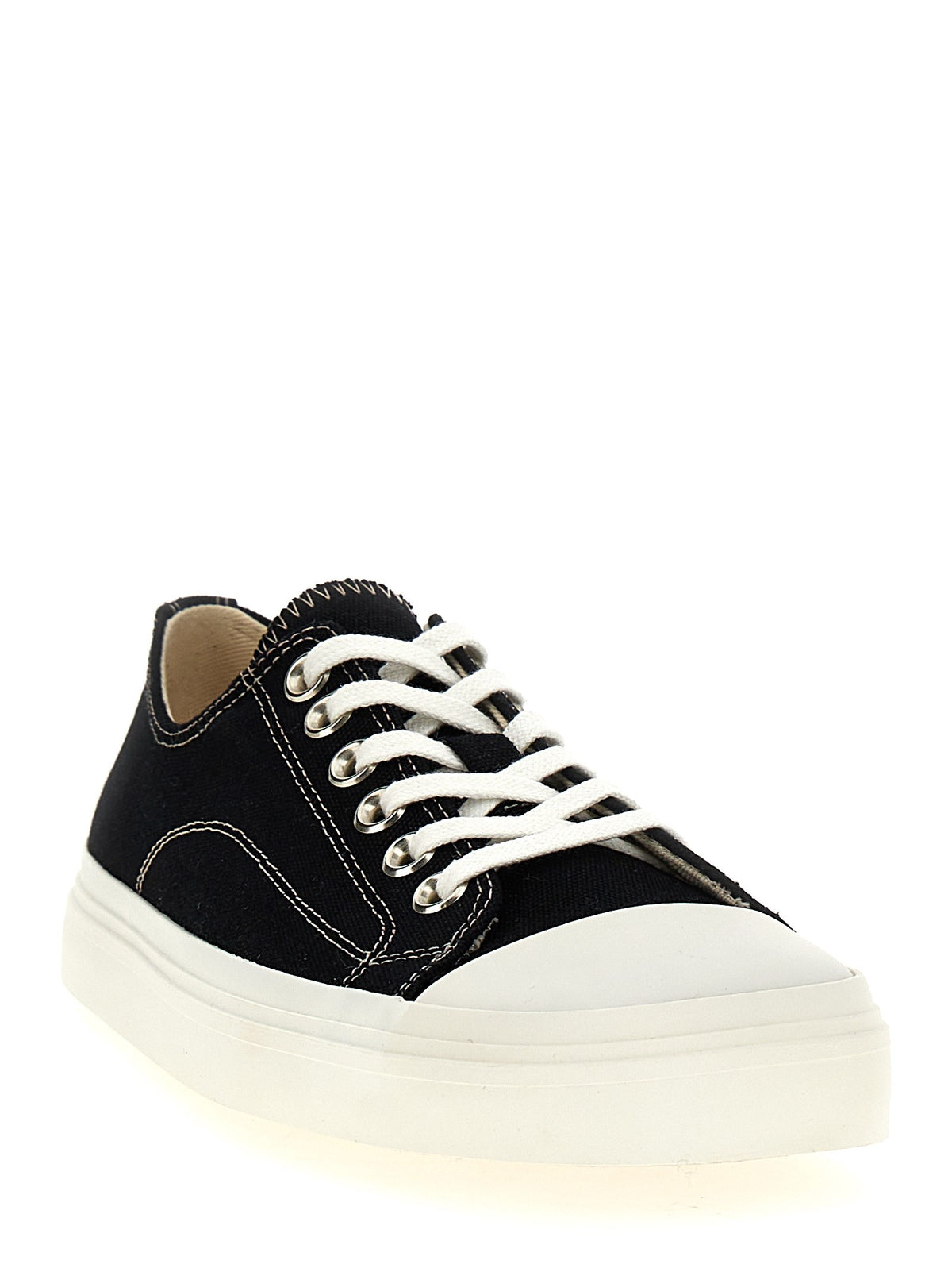 Canvas sneakers 2