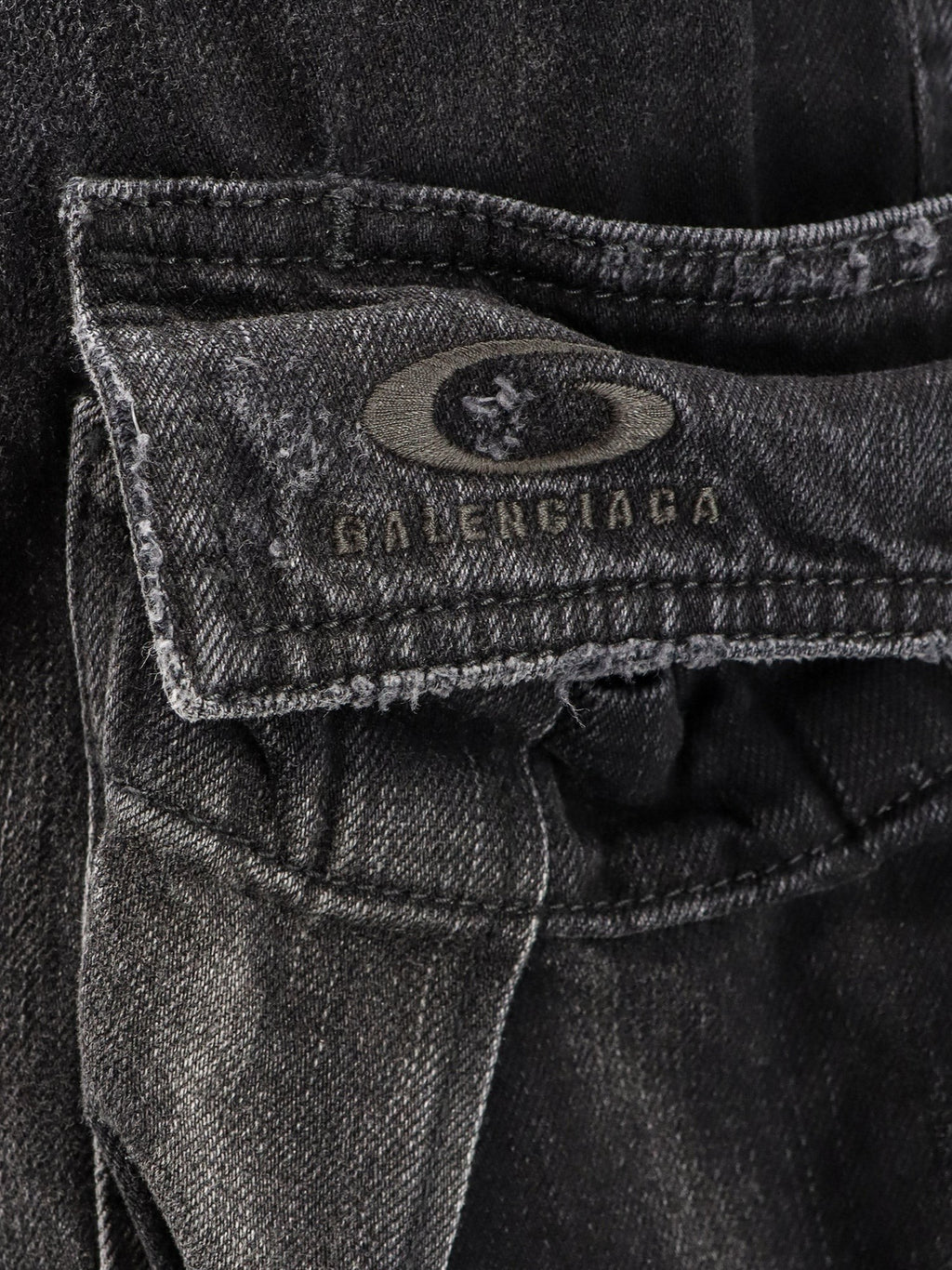 Cargo black denim trousers 5