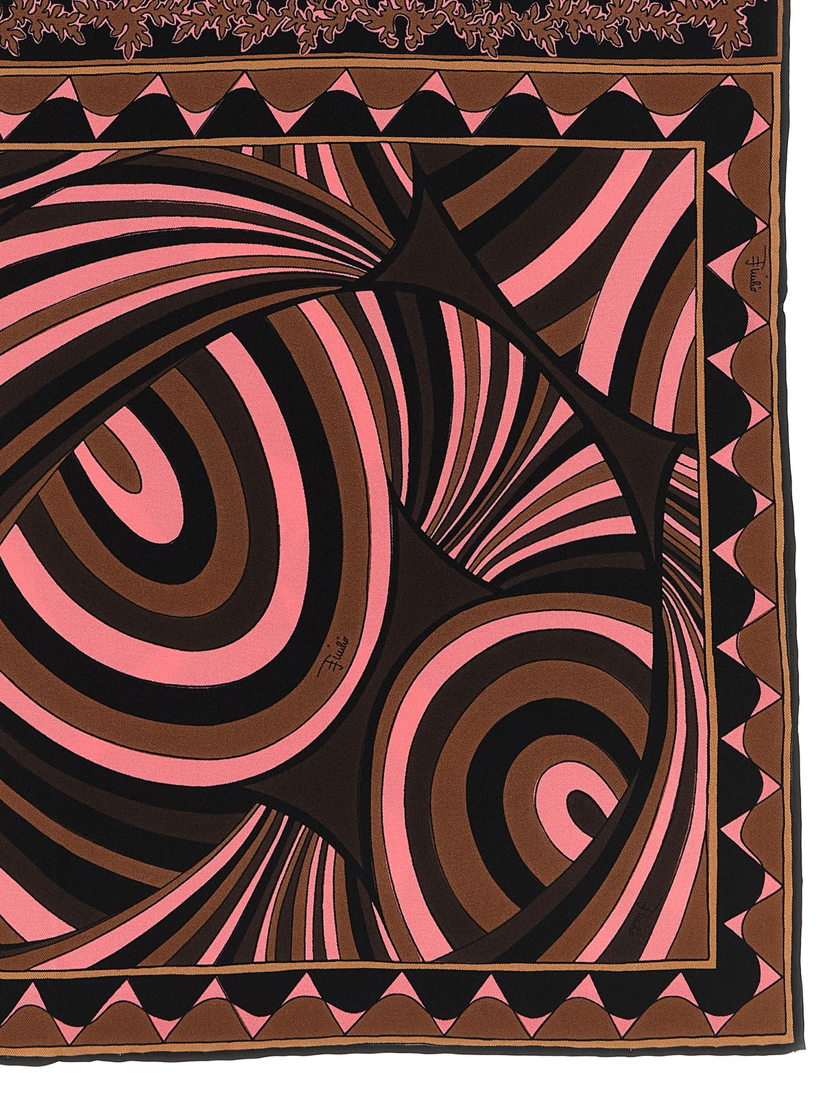 Carré mix of prints 2