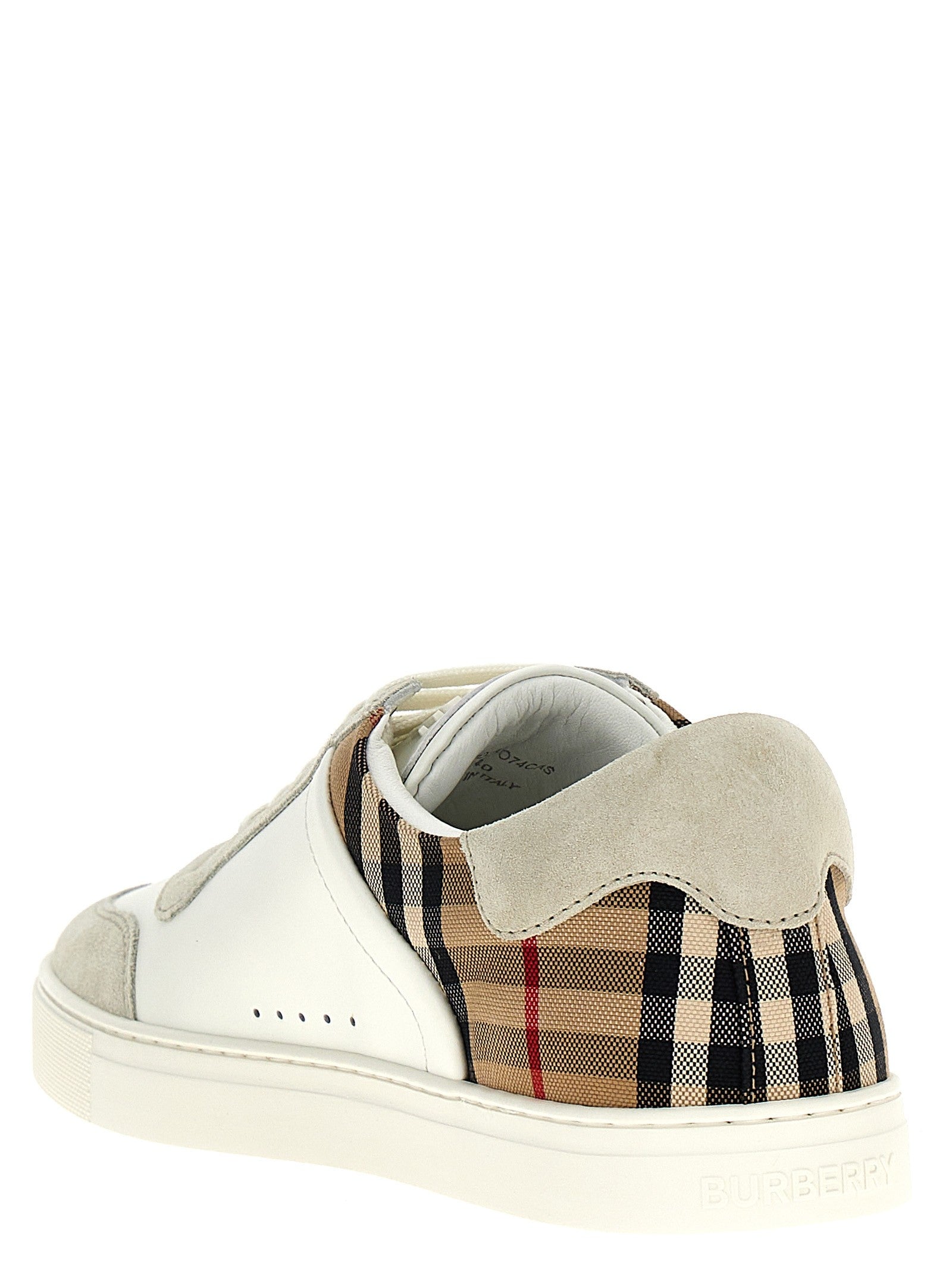 Check sneakers 3