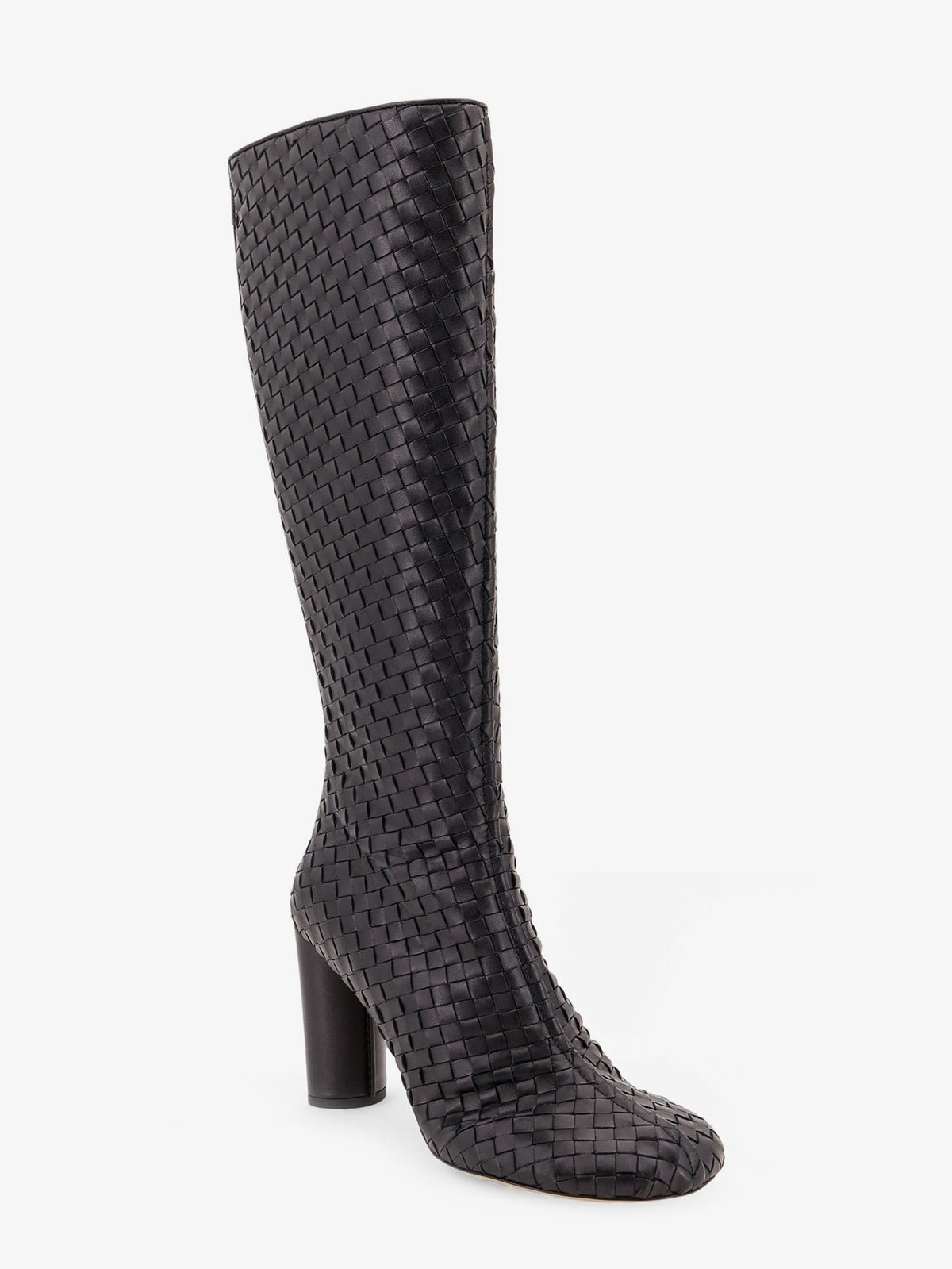 Cherry Boots with braided pattern 2