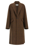 'Cocooning' coat