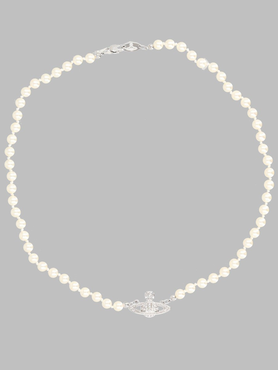 COLLANA DI PERLE CON ORB IN BASSO RILIEVO