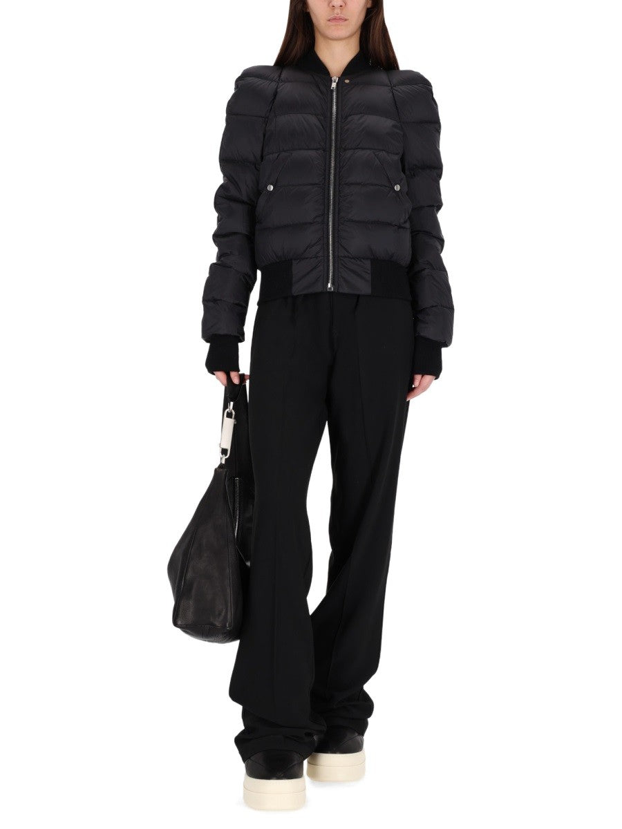 "COMFORTER" DOWN BOMBER JACKET 2