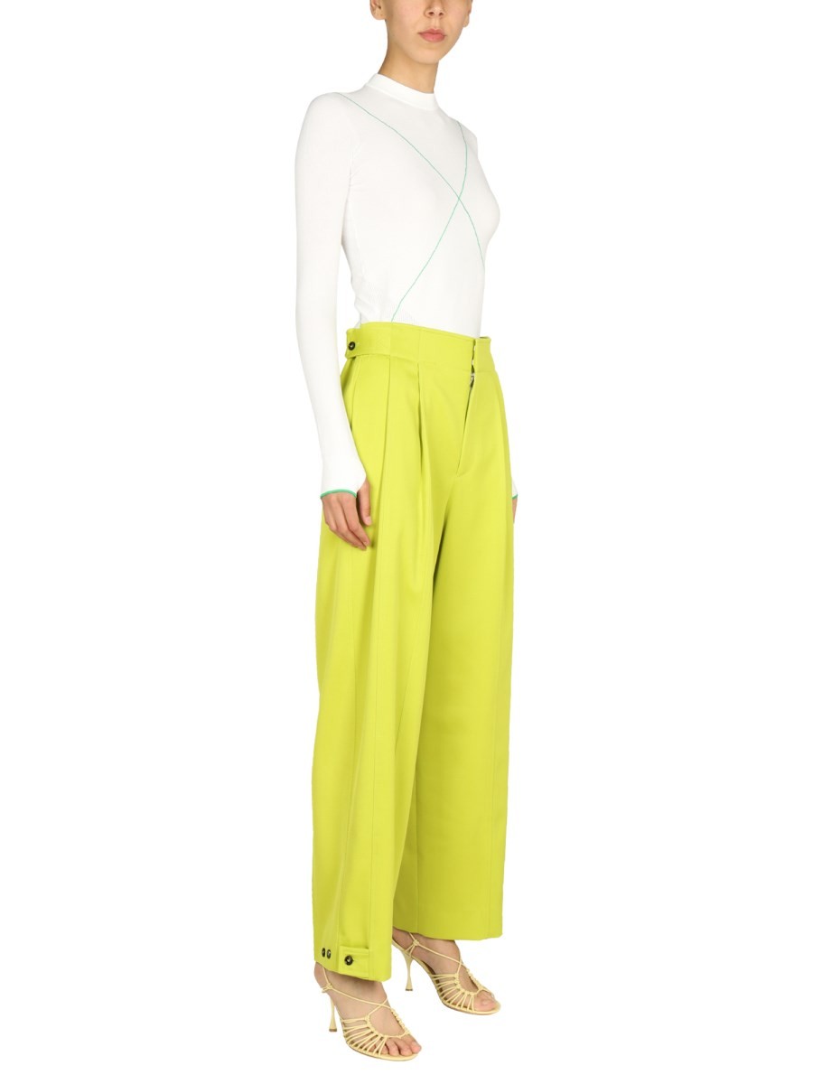 CONTRASTING SEAMS SWEATER 2