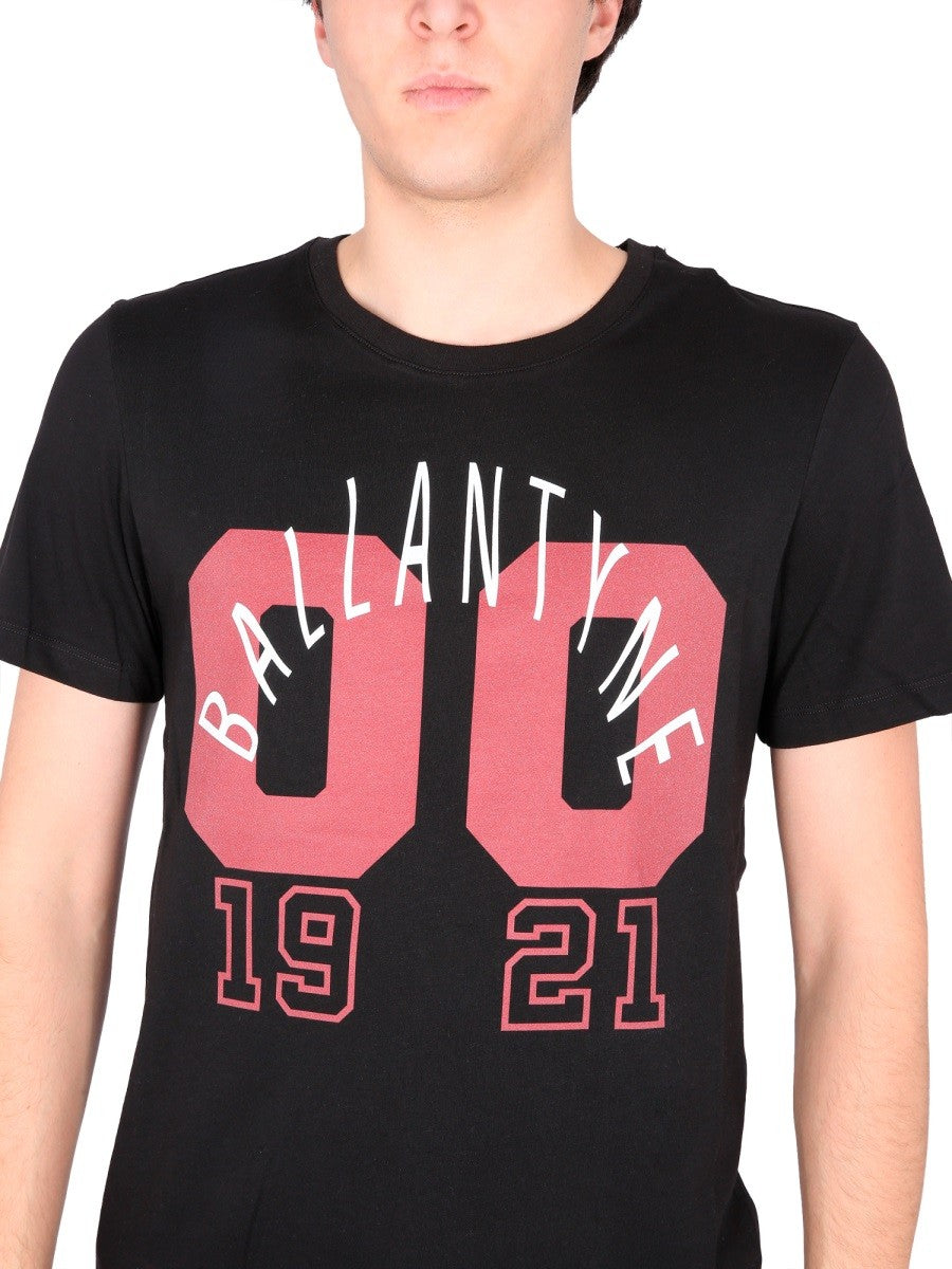 CREWNECK T-SHIRT 4
