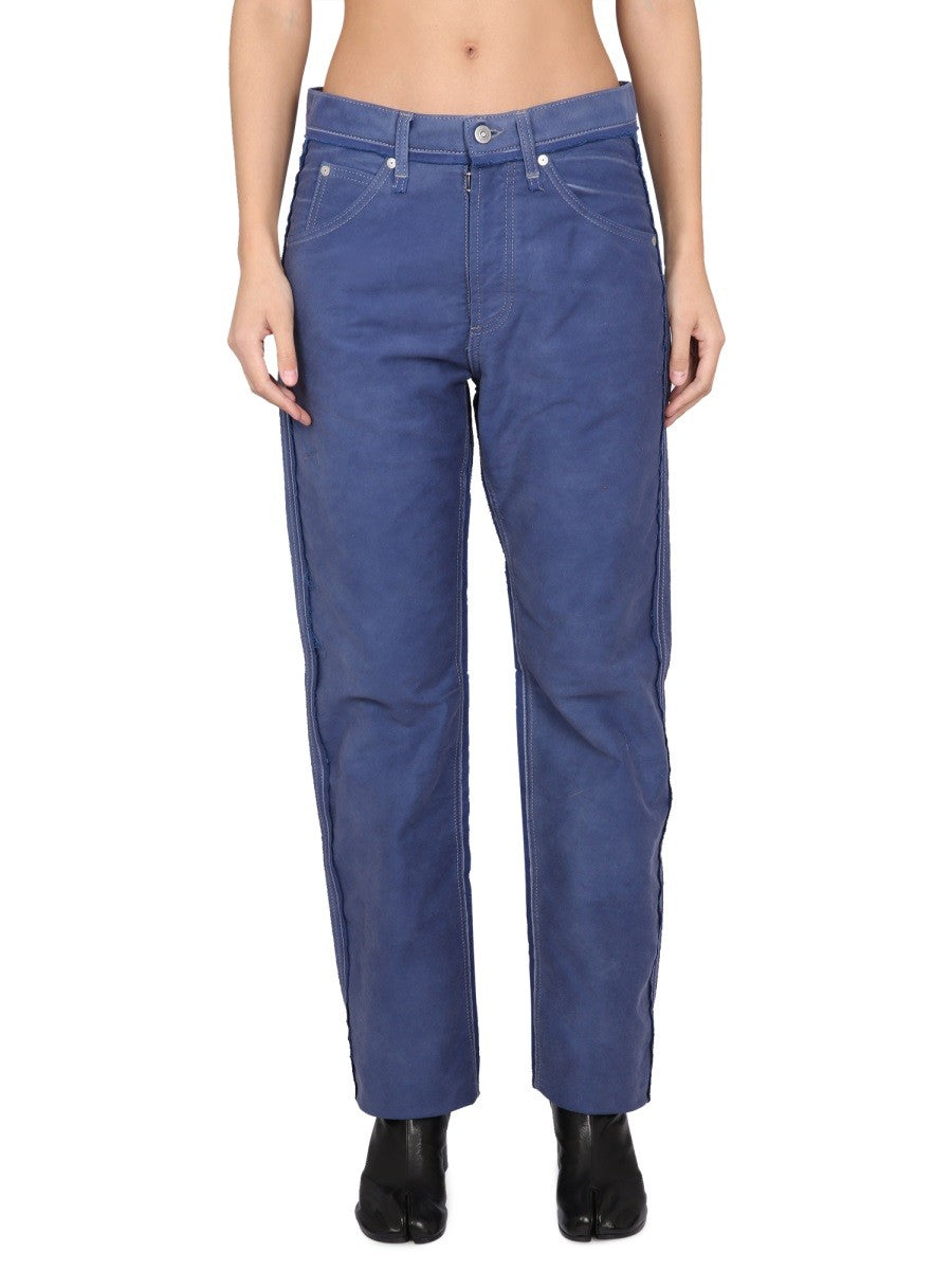 DISTRESSED JEANS EFFECT