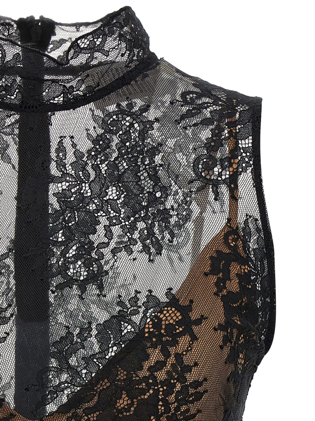 Dress with train 3