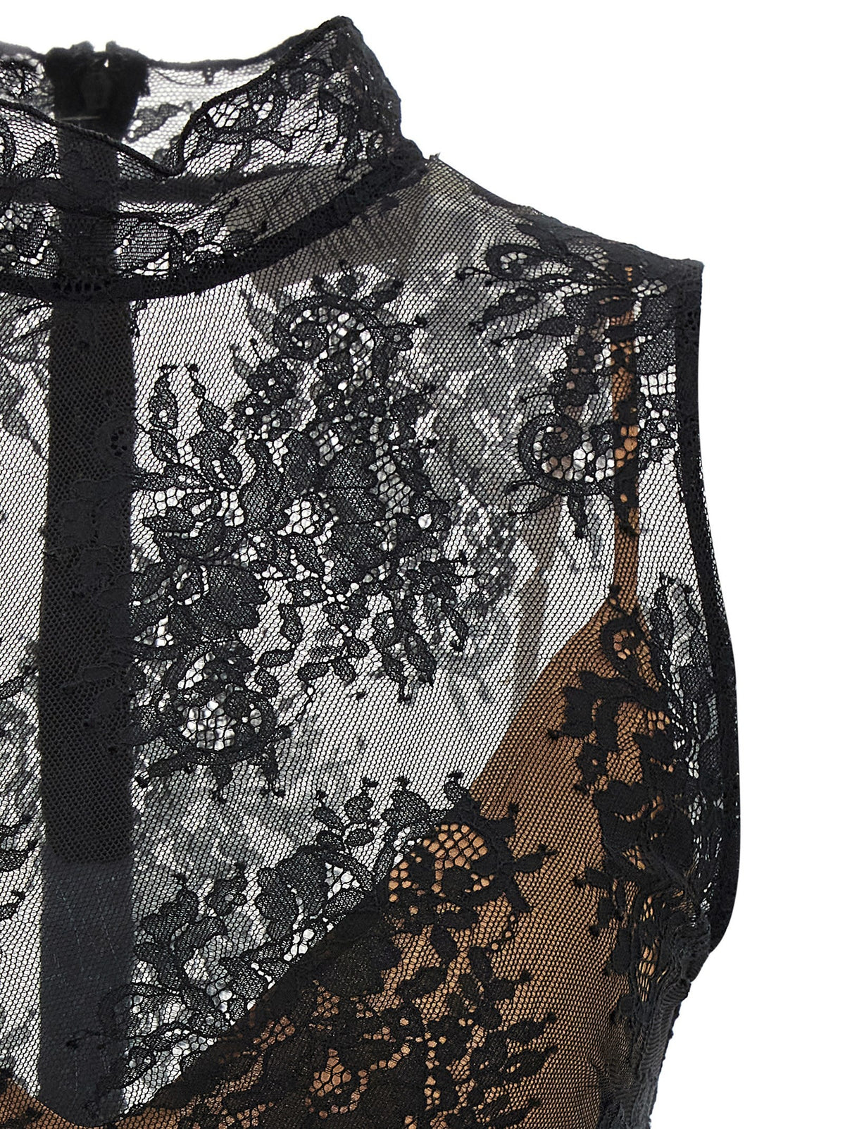 Dress with train 3