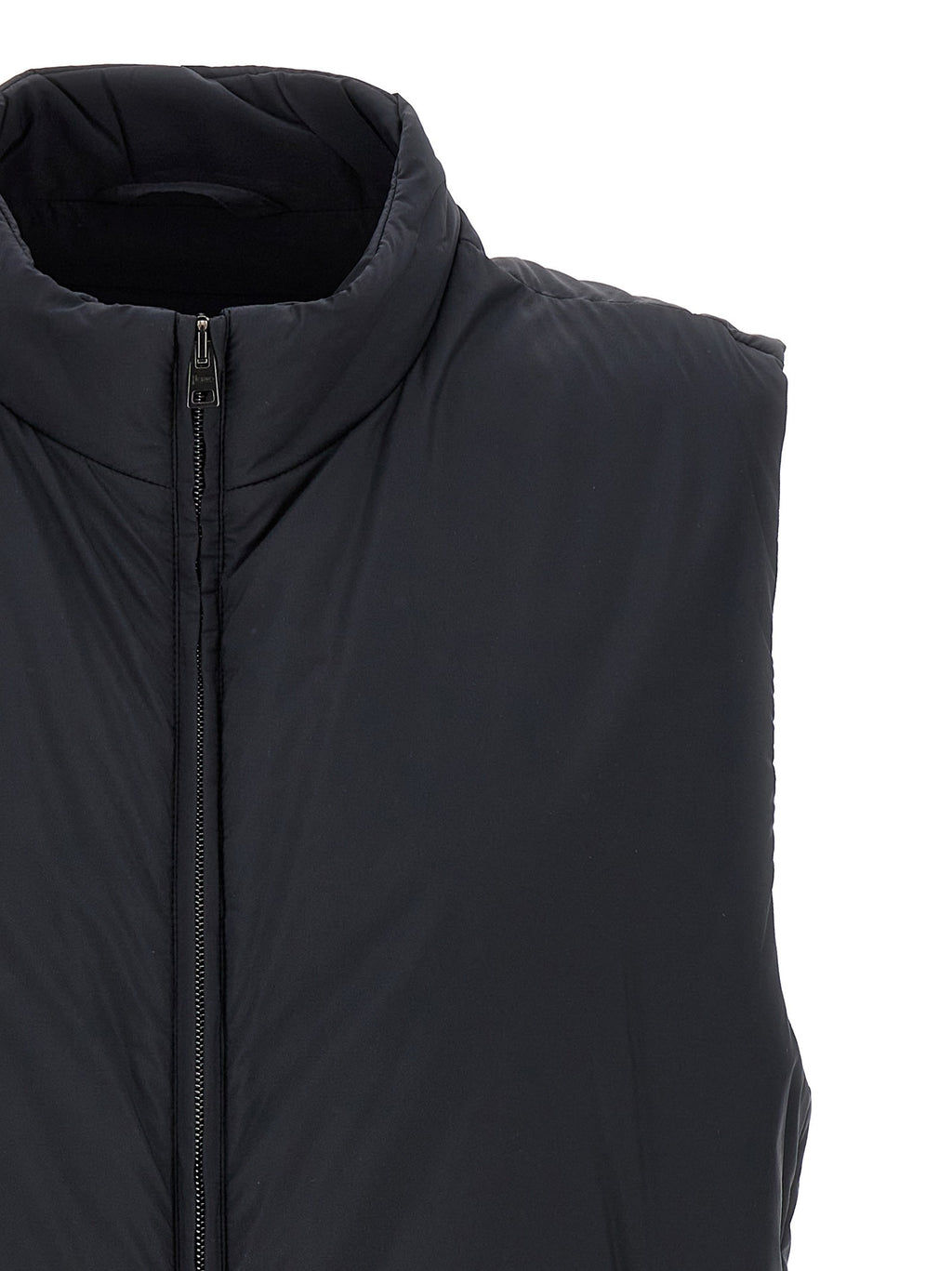 'Ecoage' vest 3