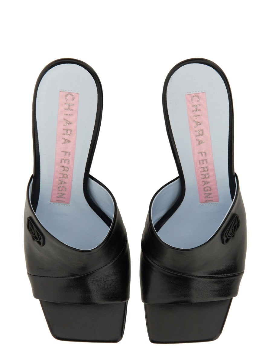 EYELIKE SANDAL 4