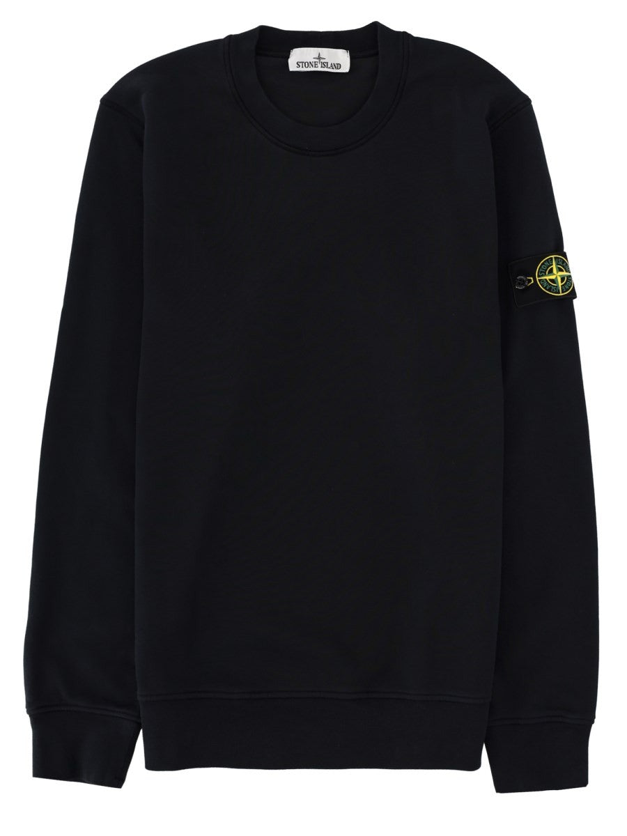 FELPA CON PATCH LOGO