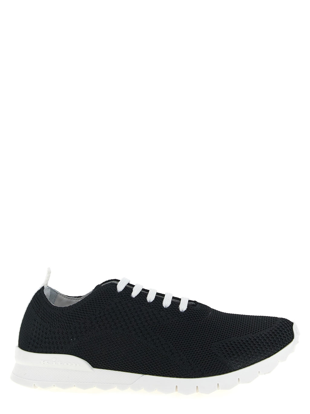 'Fits' sneakers