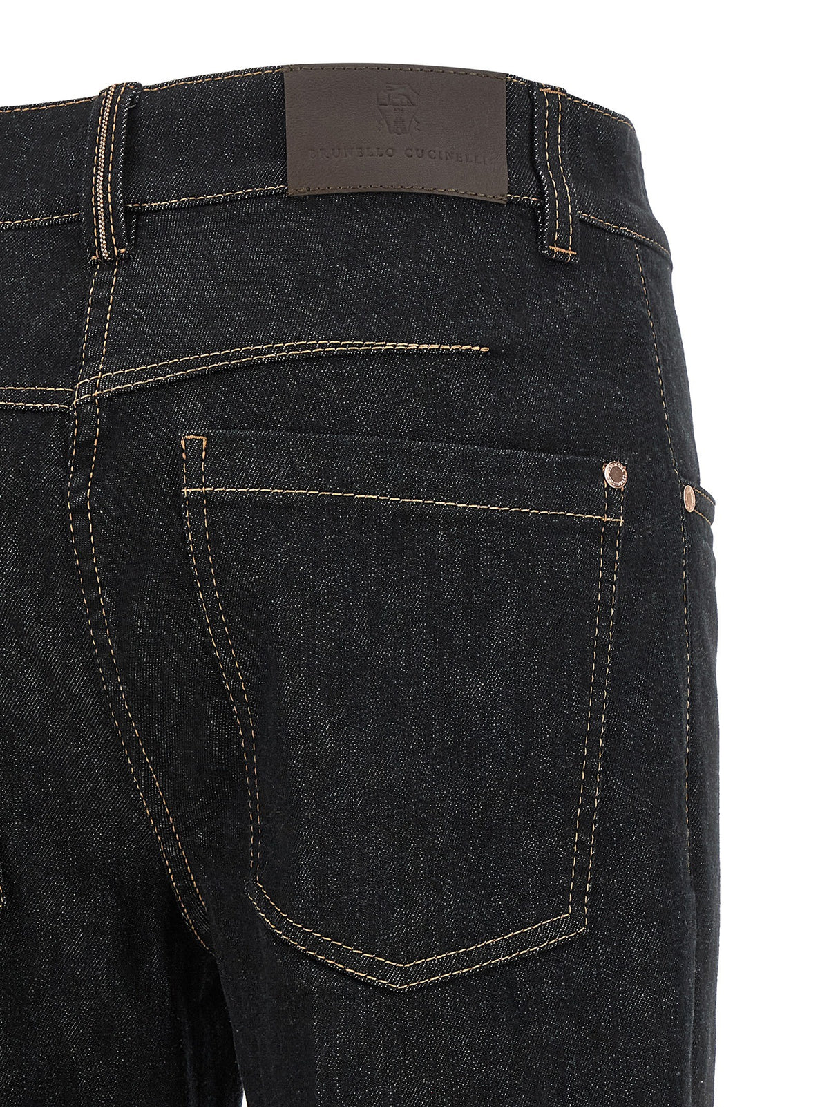 Flared leg jeans 4