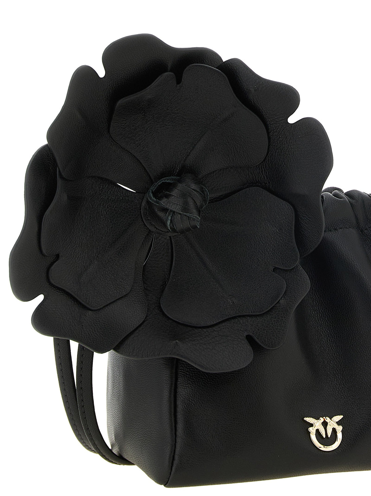 'Flower' pouch 3