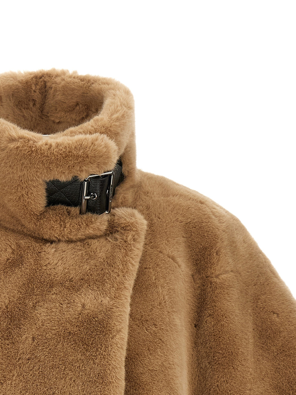 Fur cape 3