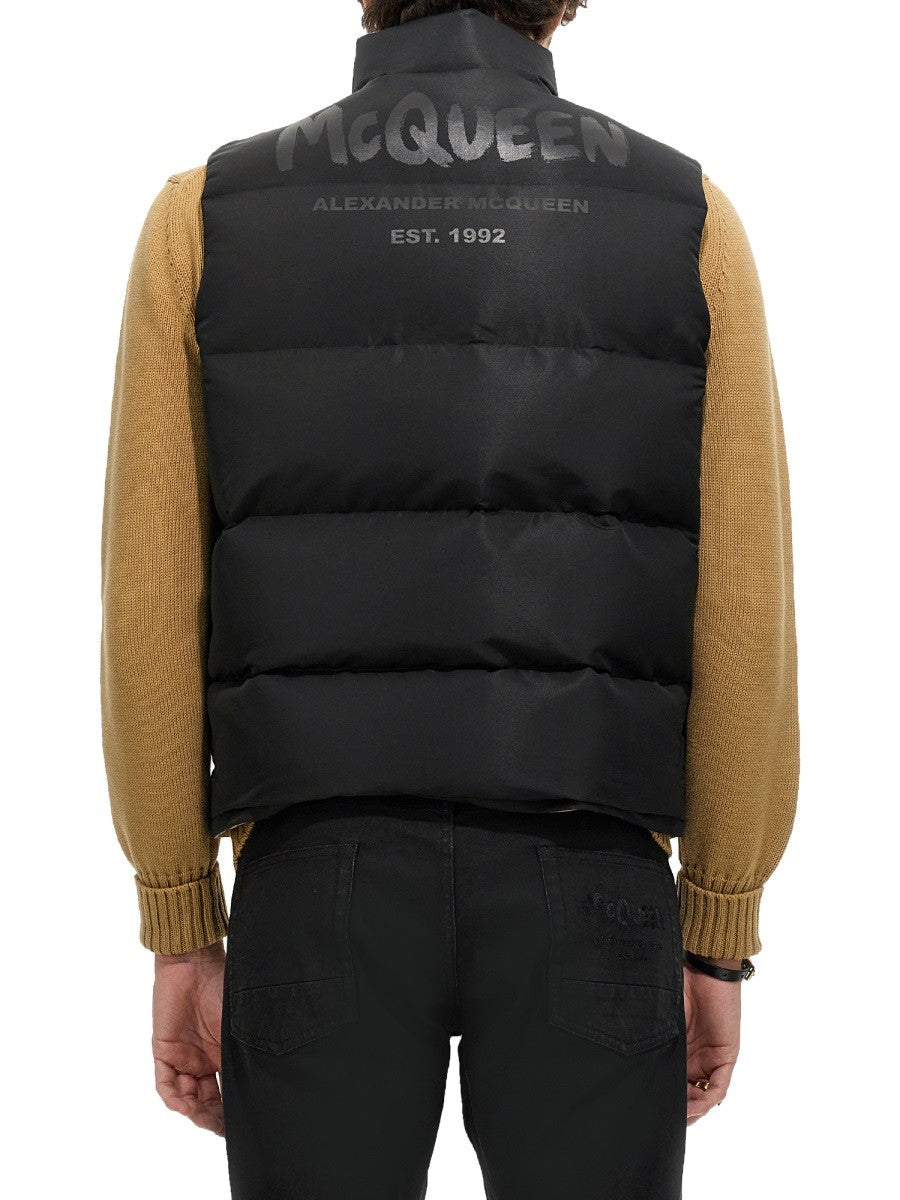 GRAFFITI LOGO PRINT DOWN VEST 3