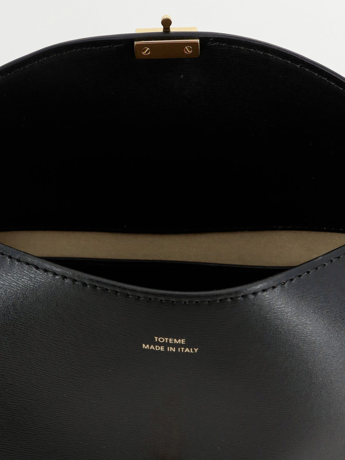 Hammered leather T-Lock shoulder bag 4