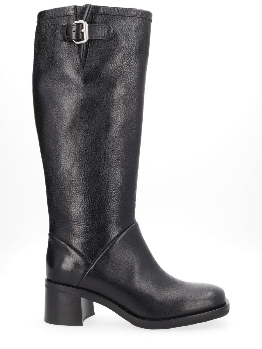 "HIGH" BOOT