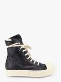 High-Top leather Sneaks